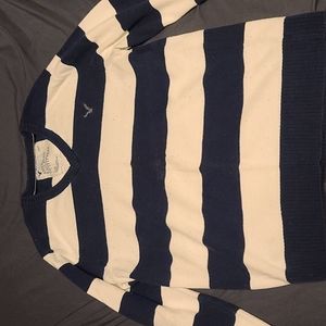 American Eagle sweater LG